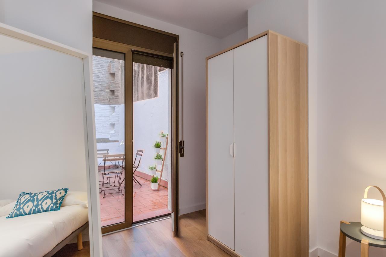 Flateli Girona City Center 2 المظهر الخارجي الصورة
