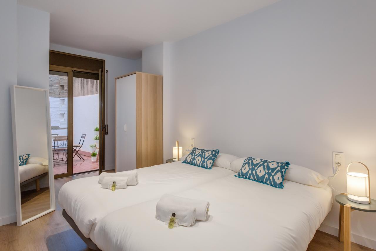 Flateli Girona City Center 2 المظهر الخارجي الصورة